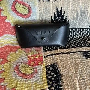Diff Eyewear | Accessories | Ladies Or Gentlemen These Are  display picture 2